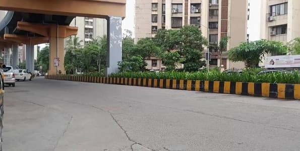 Lokhandwala Circle, Andheri West