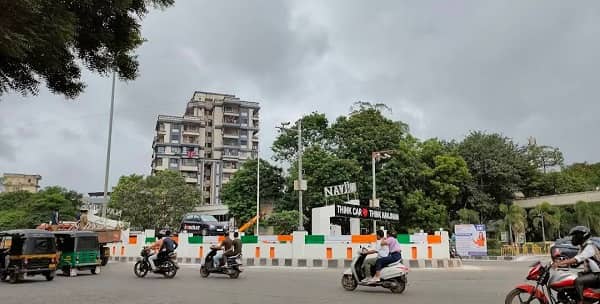 Nilgiri Circle, Surat